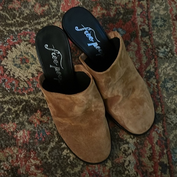 Final price ✨ Free People heeled mules - Picture 3 of 3